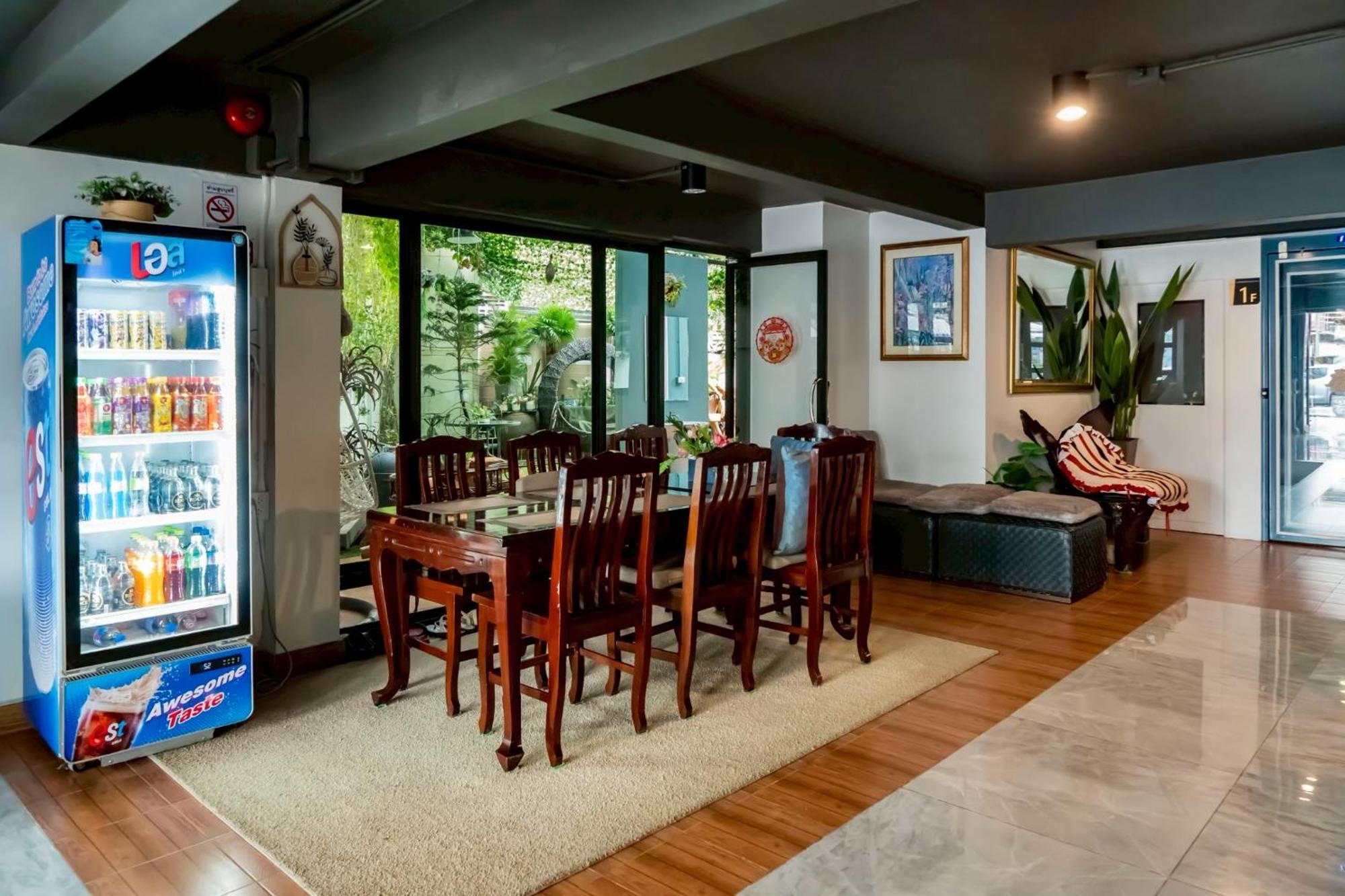 Ployburi Boutique Hotel 尖竹汶 外观 照片